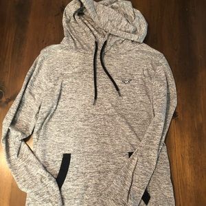 Men’s Hollister size XS hooded t shirt